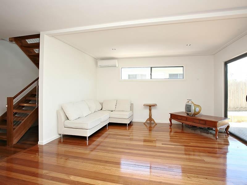 8 Wonthaggi Crescent, San Remo VIC 3925