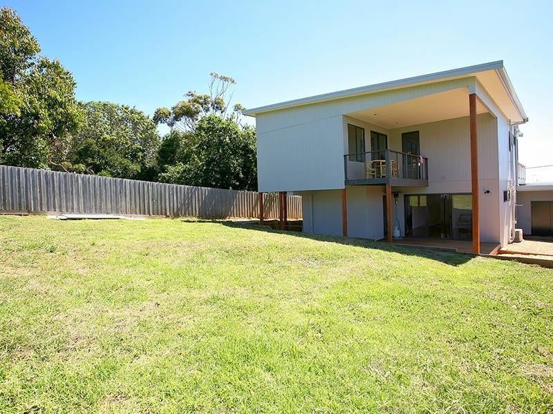8 Wonthaggi Crescent, San Remo VIC 3925