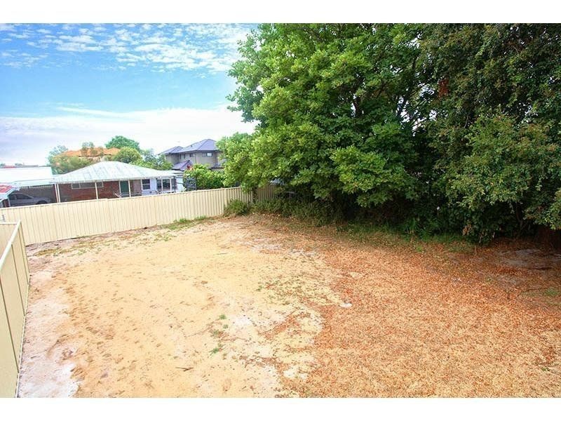 55 Valerie Street, Dianella WA 6059