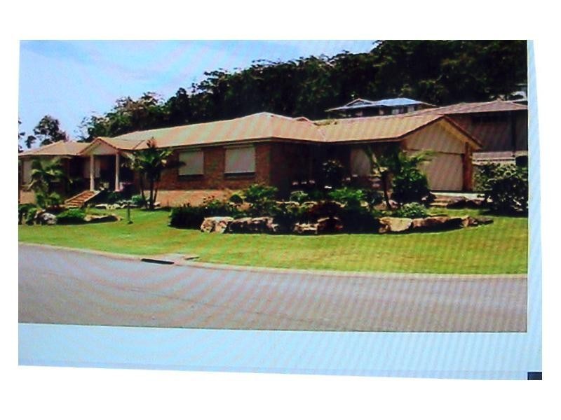 15 Fairwinds Avenue, Laurieton NSW 2443