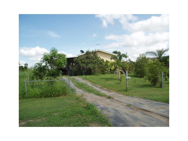 109 EMU PARK ROAD, Nerimbera QLD 4701