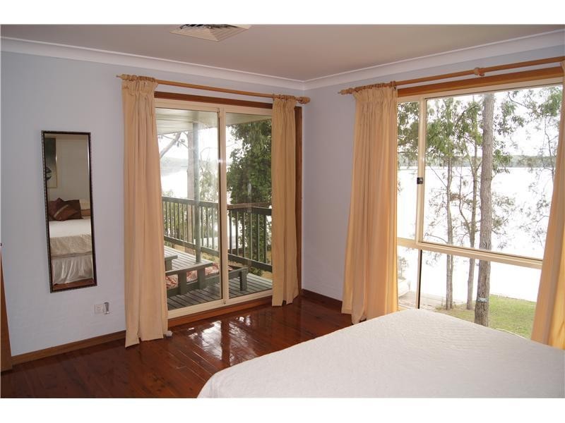 68 Eastslope Way, North Arm Cove NSW 2324