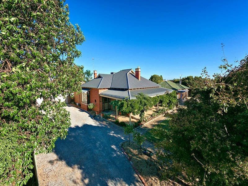 22 Lindsay Street, Corowa NSW 2646