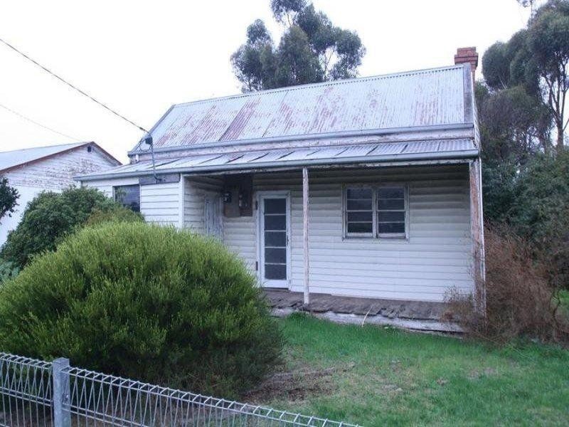 27 Commercial Road, Willaura VIC 3379