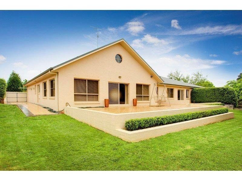 8 Acer Court, Bowral NSW 2576