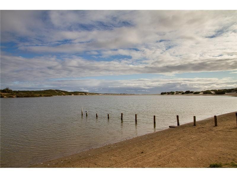 24 Rother Road, Cape Burney WA 6532