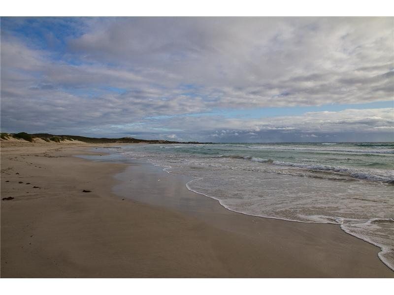 24 Rother Road, Cape Burney WA 6532