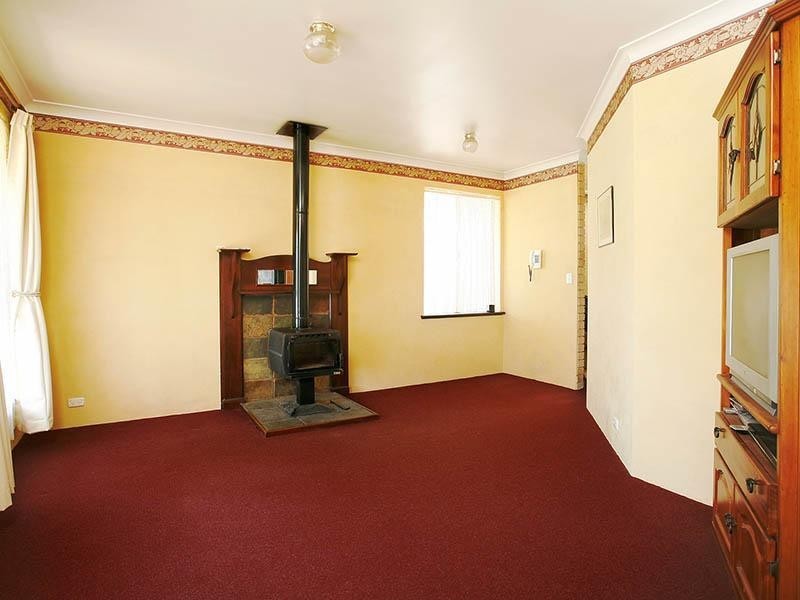18 Mekong Way, Greenfields WA 6210