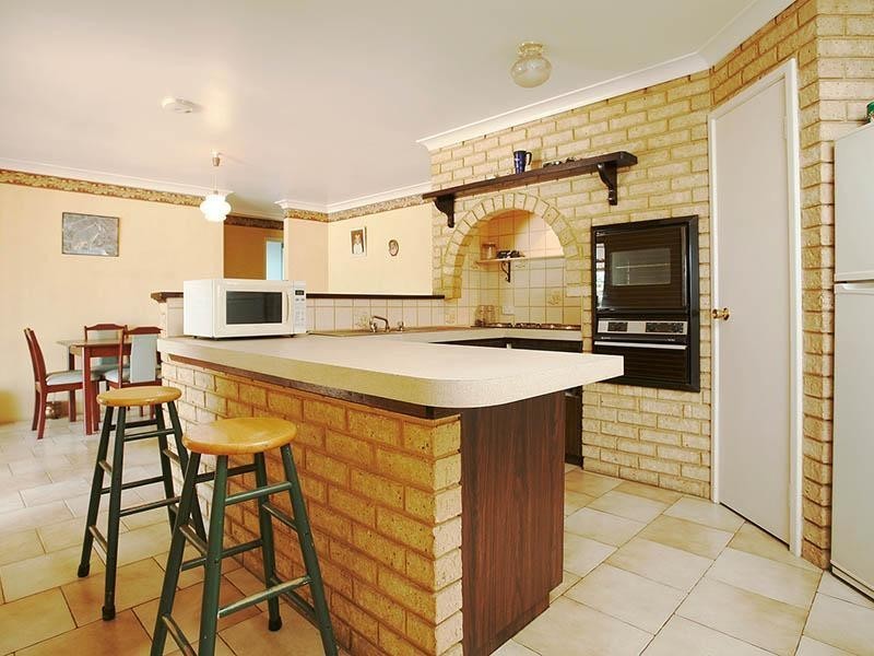 18 Mekong Way, Greenfields WA 6210