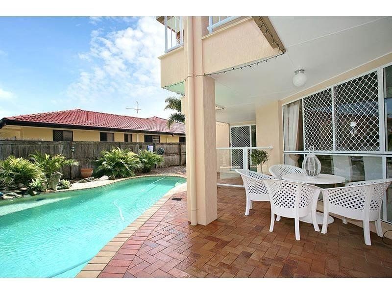 226 Endeavour Drive, Banksia Beach QLD 4507