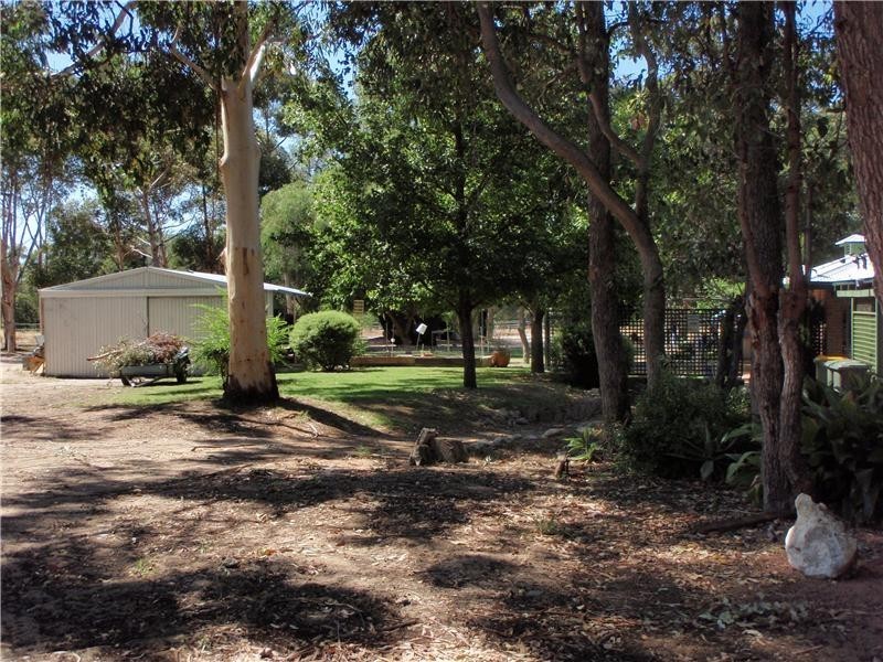 2 Tallangatta Place, Bouvard WA 6211