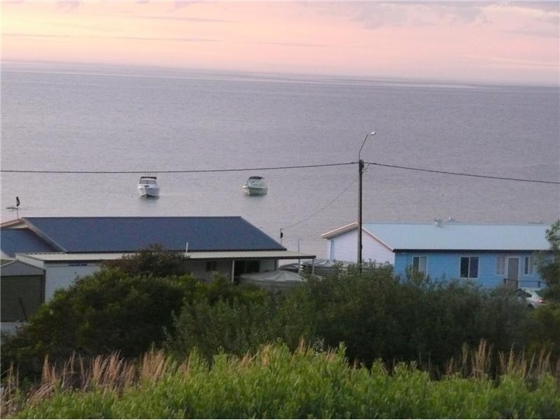 6 Chapman Road, Rogues Point SA 5571