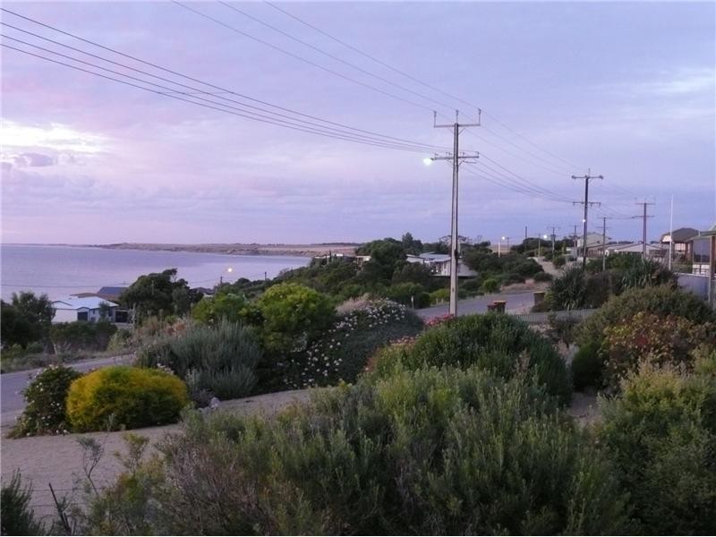 6 Chapman Road, Rogues Point SA 5571