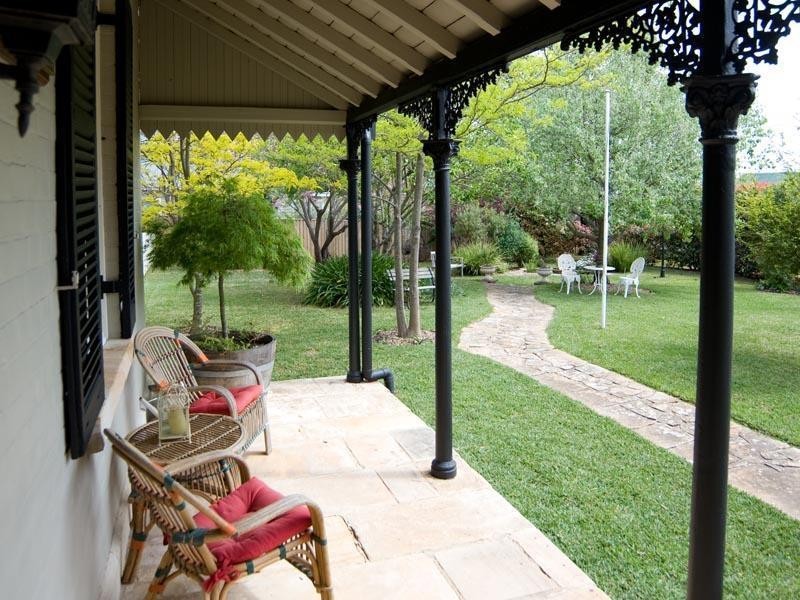 24 Browley Street, Moss Vale NSW 2577