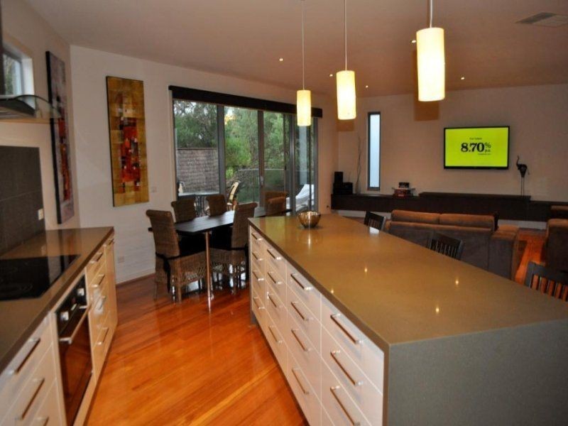 82 Surf Parade, Inverloch VIC 3996