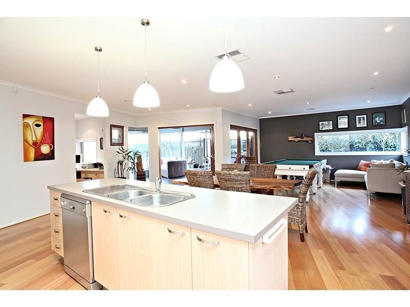 8 Penrose Promenade, Tarneit VIC 3029