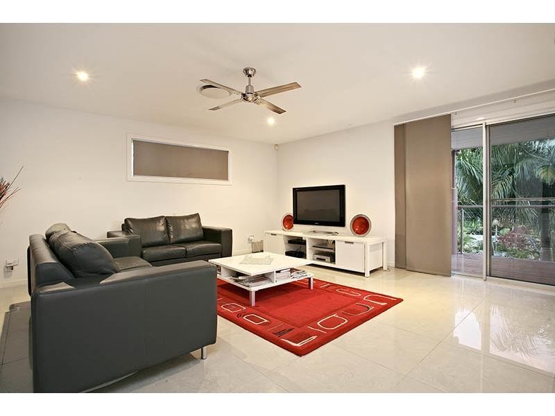 3 Highview Terrace, Daisy Hill QLD 4127