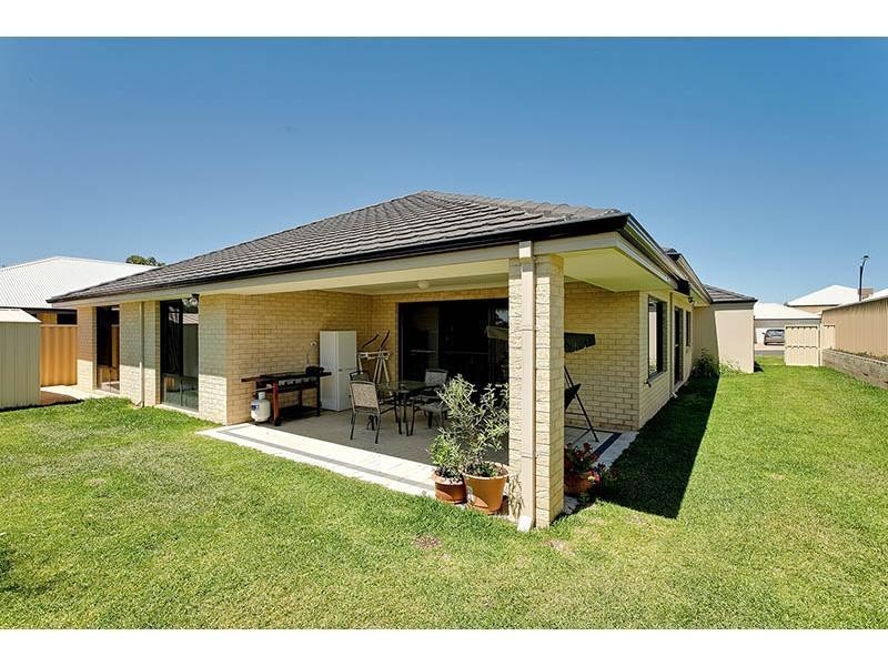 19 Sepia Approach, Dalyellup WA 6230