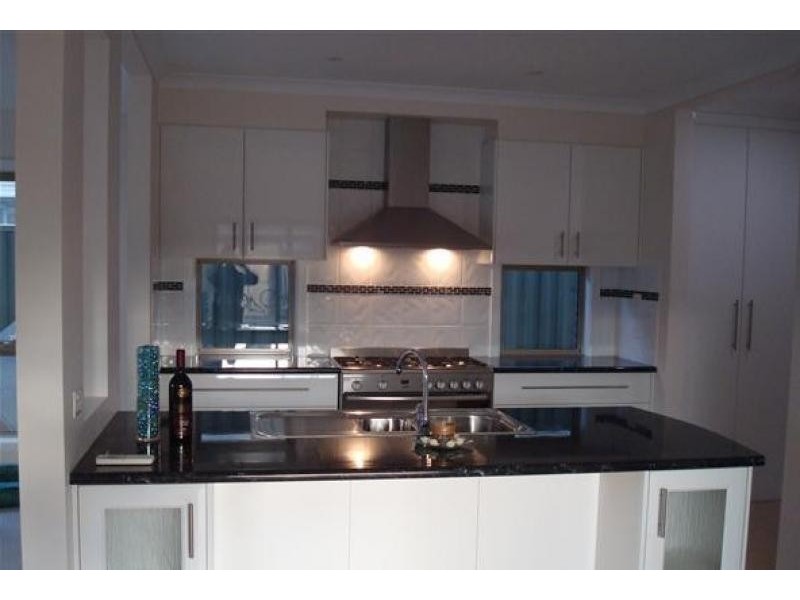 45 Cobden Street, Bright VIC 3741