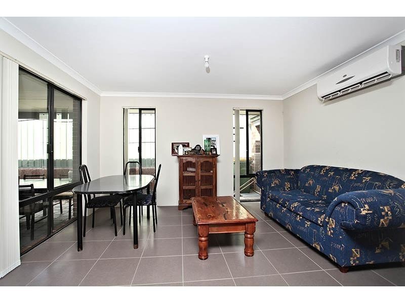 25 Blaxland Tce, Baldivis WA 6171