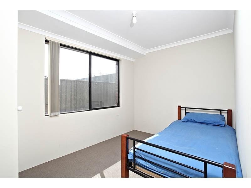 25 Blaxland Tce, Baldivis WA 6171