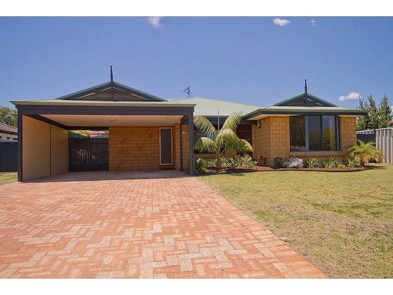 7 Petrel Cove, Geographe WA 6280