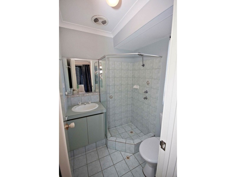 7 Petrel Cove, Geographe WA 6280