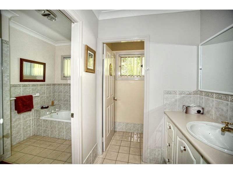 3 Allumba Close, Taree NSW 2430