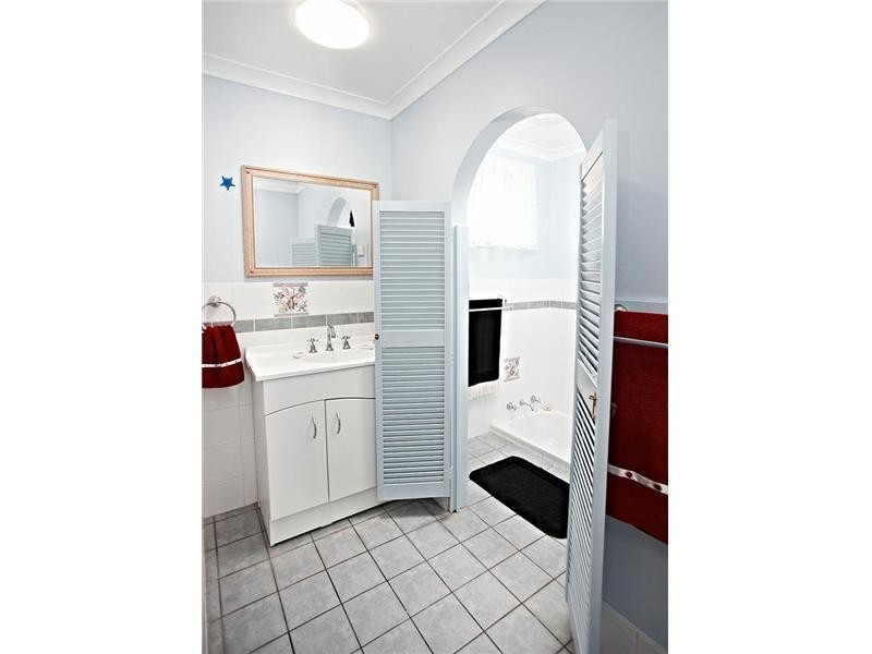 17 Illabo Crescent, Toormina NSW 2452