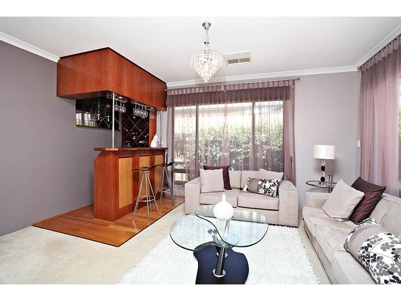 20 Ambleside Way, Canning Vale WA 6155