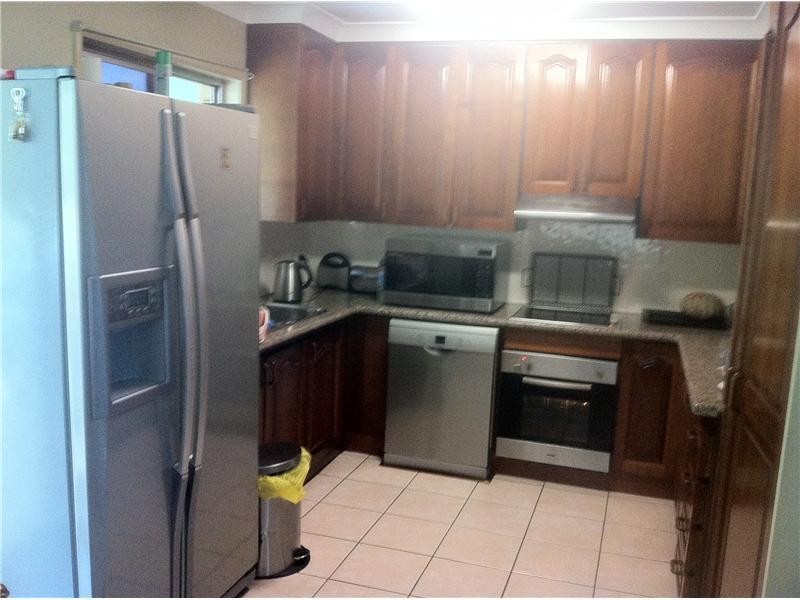 8 Cullen Street, Bundamba QLD 4304
