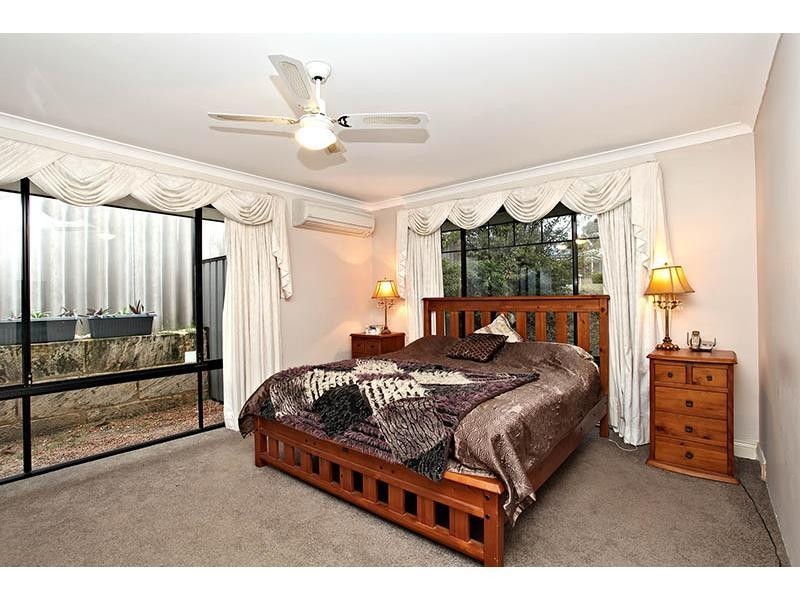 6 Centaury Close, Beeliar WA 6164