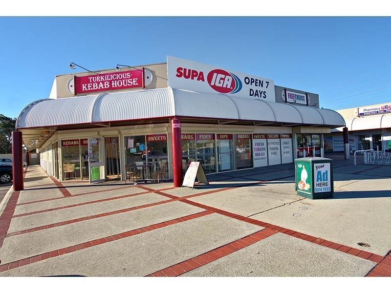 104 Bolderwood Drive, South Lake WA 6164