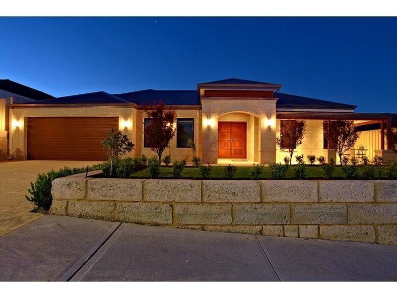 10 Watersun Gardens, Jindalee WA 6036