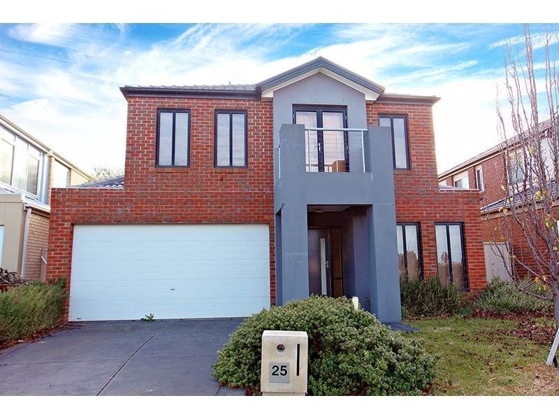 25 Central Park Avenue, Point Cook VIC 3030