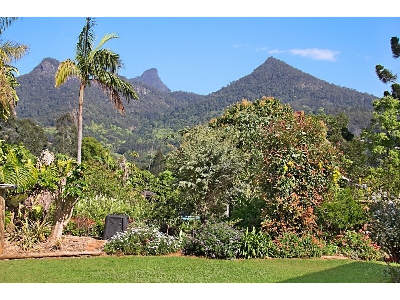 14 Marshall Street, Uki NSW 2484