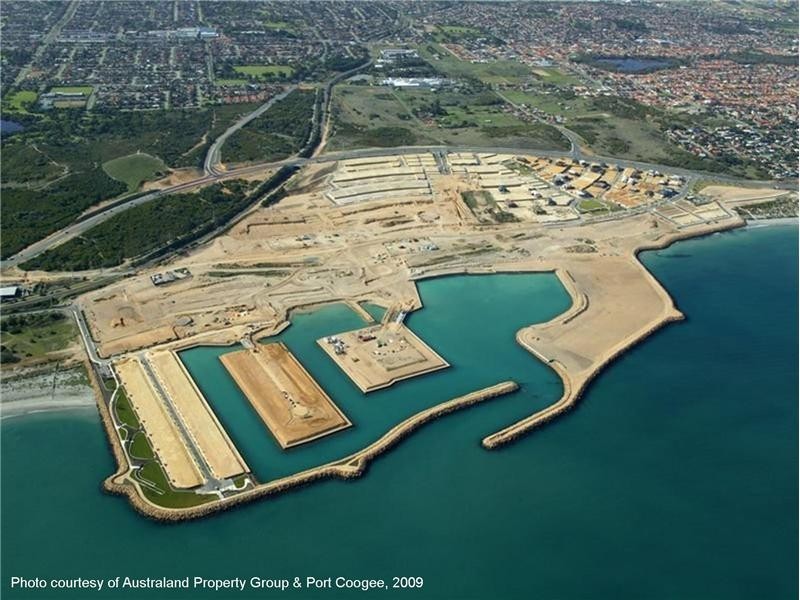 13 Newark Turn, North Coogee WA 6163