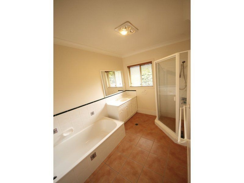 15 Bunya Pine Drive, Hodgson Vale QLD 4352