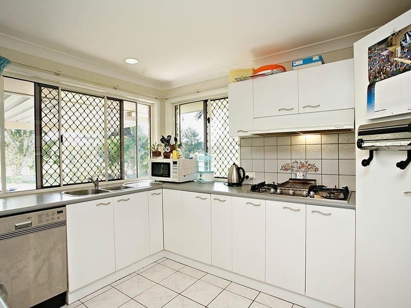 279 Old Bay Road, Burpengary QLD 4505