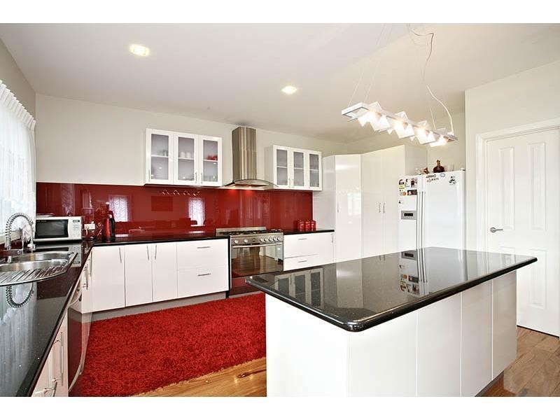9 Salvador Drive, Epping VIC 3076