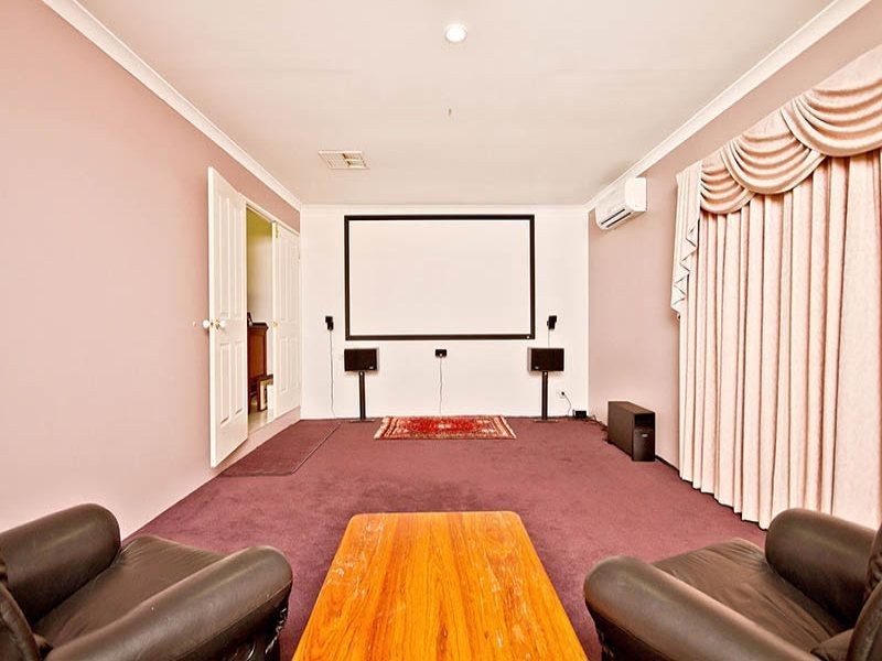 46 Hawkins Drive, Gelorup WA 6230