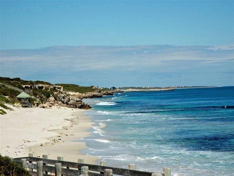 34 Romano Crescent, Iluka WA 6028