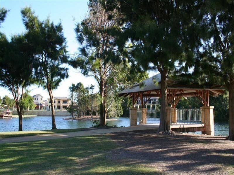 34 Romano Crescent, Iluka WA 6028