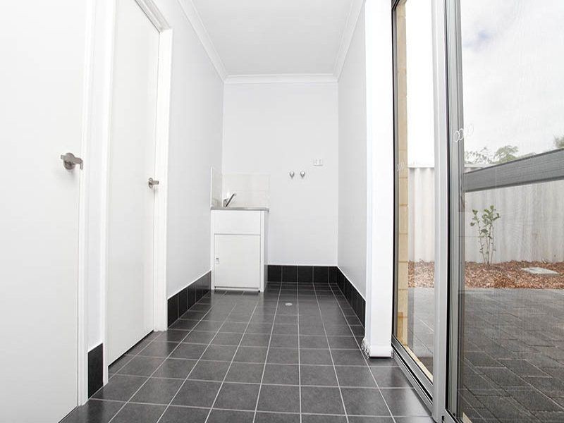 54A Glenbawn Drive, South Lake WA 6164