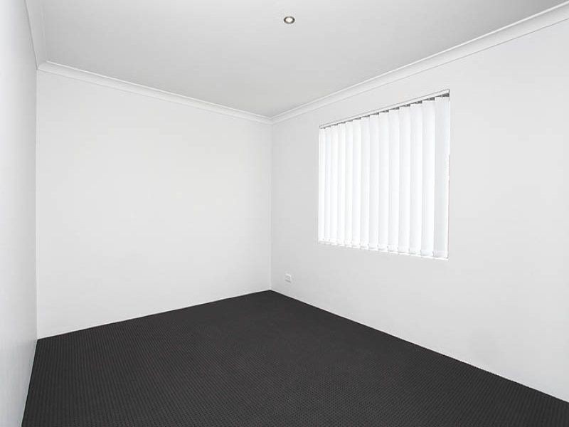 54A Glenbawn Drive, South Lake WA 6164