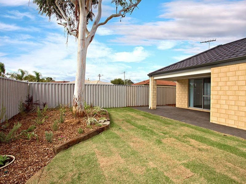 54A Glenbawn Drive, South Lake WA 6164