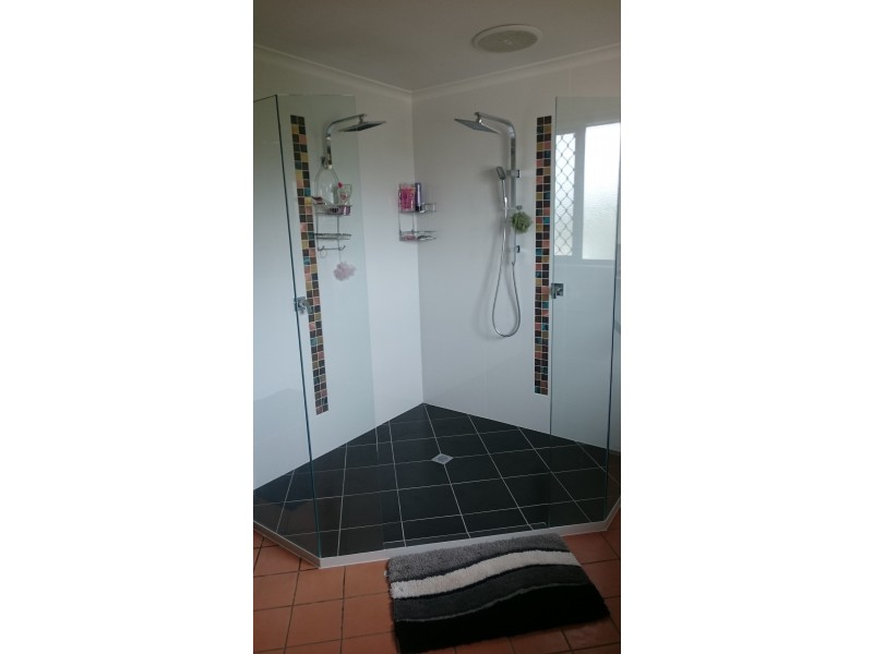 16 Kiama Avenue, Bangalee QLD 4703