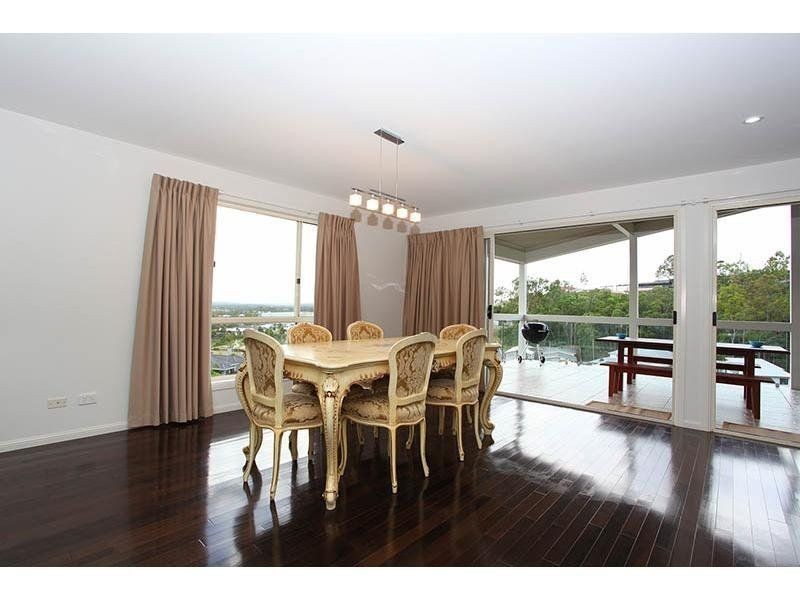 23 Woodlands Blvd, Waterford QLD 4133