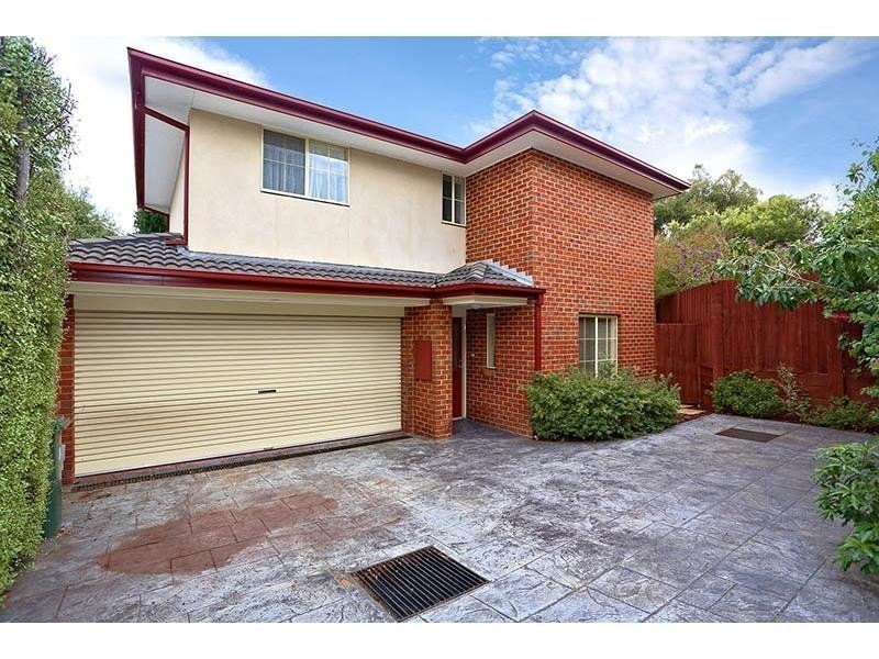 2/15 Duckett Street, Doncaster East VIC 3109