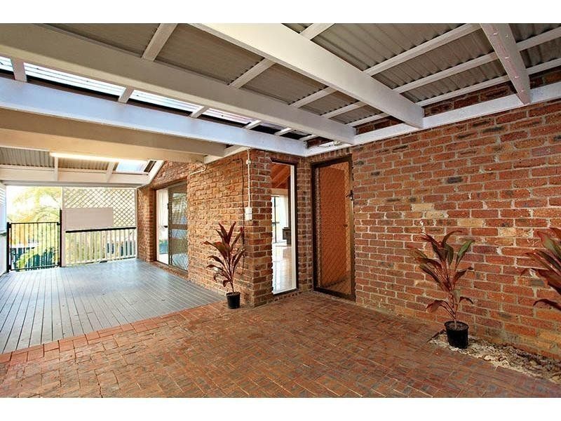 203 Springwood Road, Springwood QLD 4127